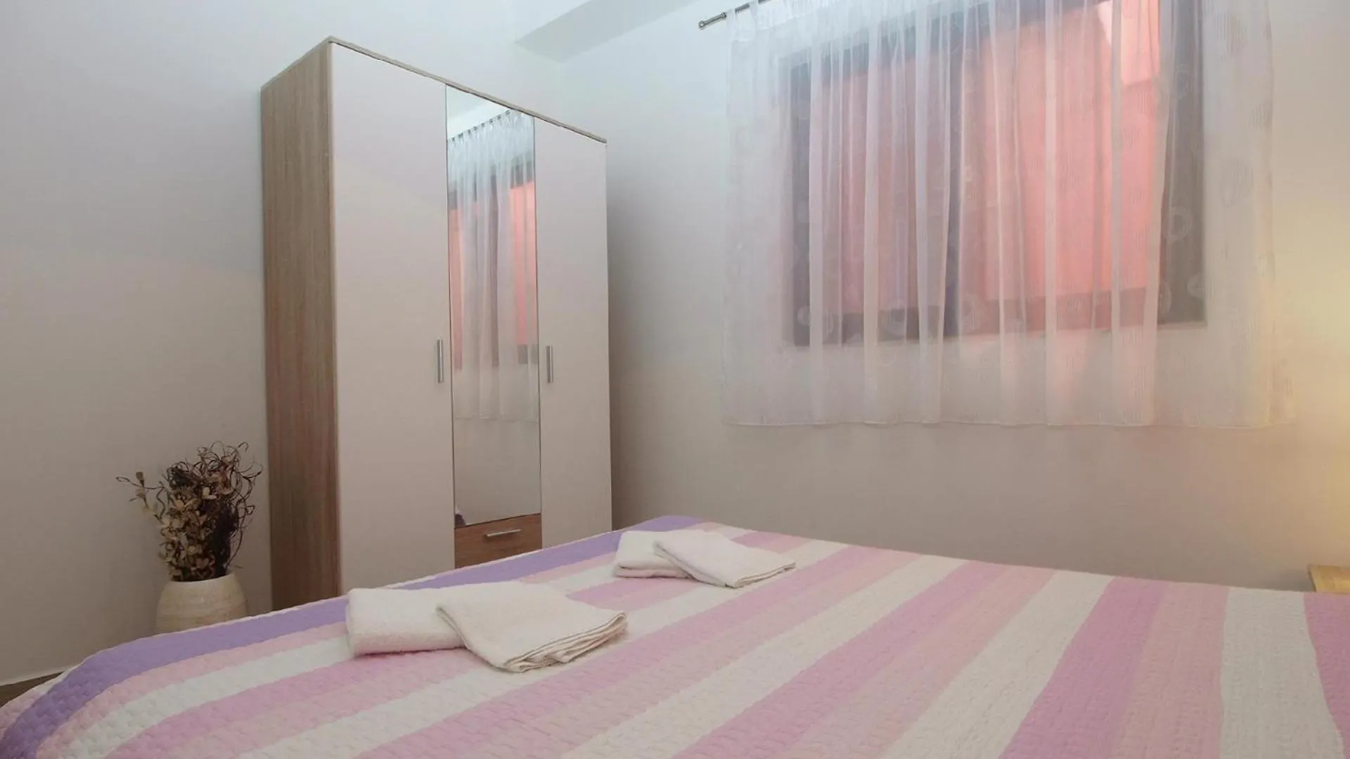 Ferienwohnung Fuer 3 Personen Ca 35 Qm In Pula, Istrien Istrische Riviera 0*, Pula Croatia