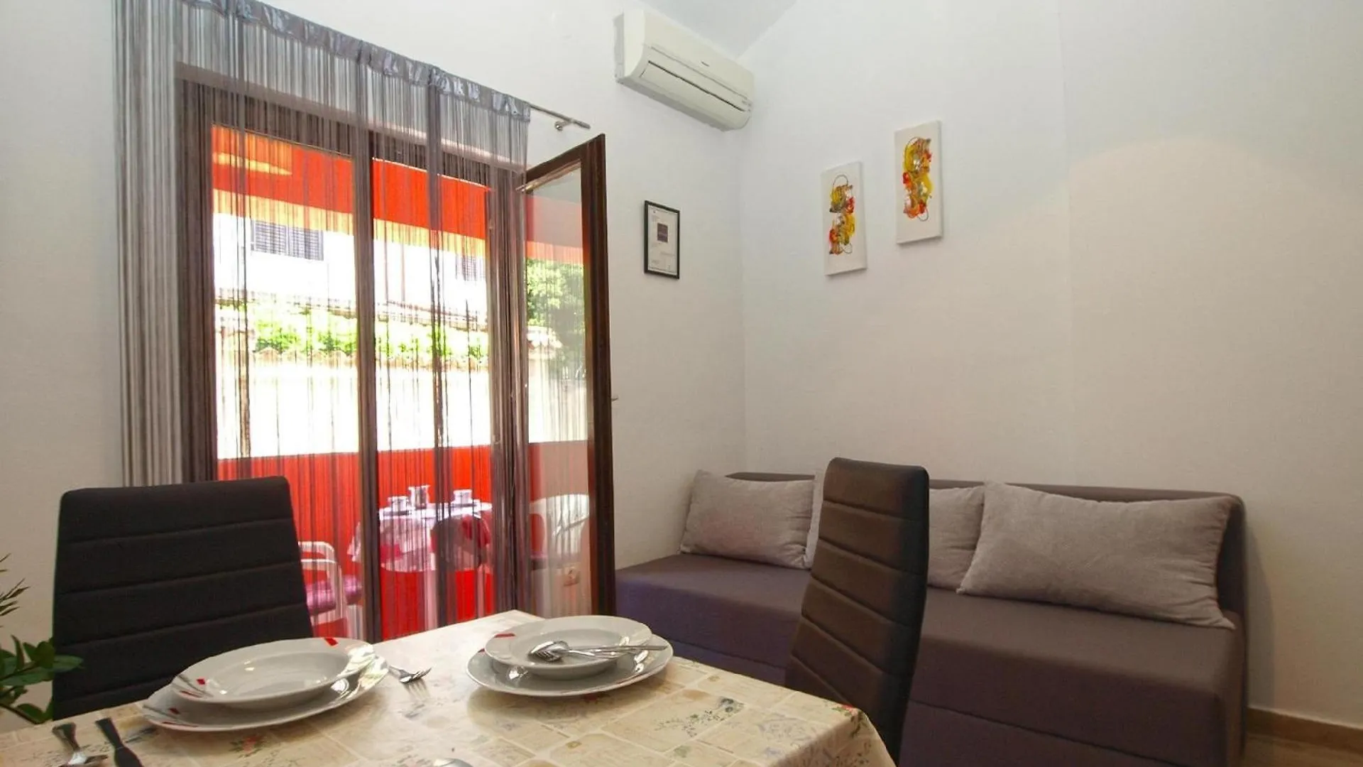 Ferienwohnung Fuer 3 Personen Ca 35 Qm In Pula, Istrien Istrische Riviera 0*, Pula